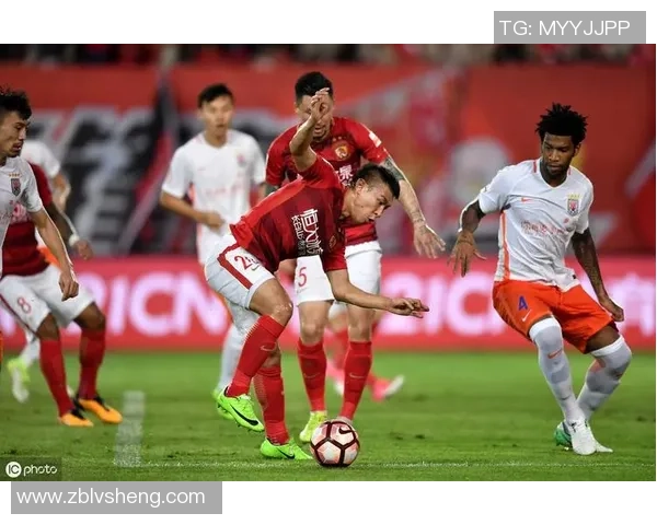 山东鲁能泰山与广州恒大淘宝激战回顾精彩瞬间集锦分析