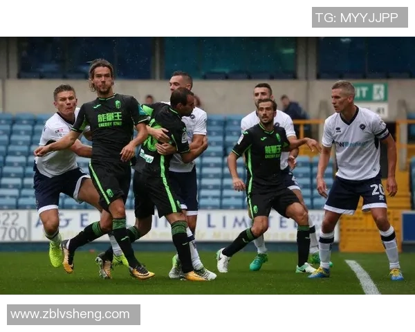 奥莫尼亚与格拉纳达激战E组首轮争夺战精彩回顾